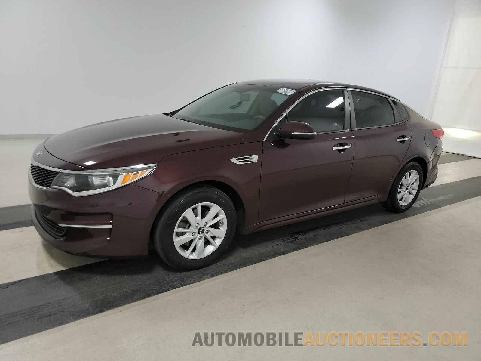 5XXGT4L3XHG129148 Kia Optima 2017