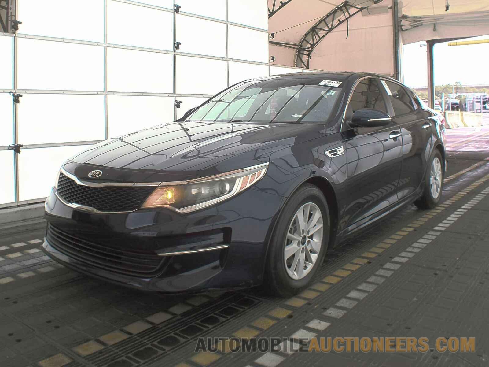 5XXGT4L3XHG176891 Kia Optima 2017