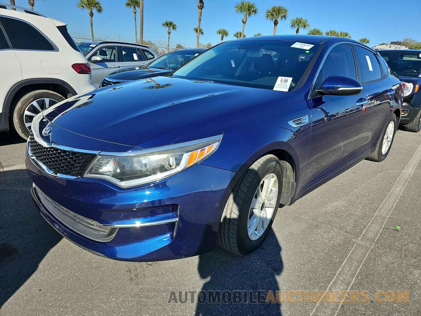 5XXGT4L3XJG184348 Kia Optima 2018