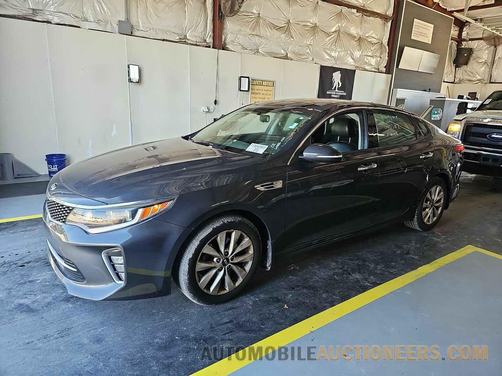 5XXGT4L3XJG234150 Kia Optima 2018