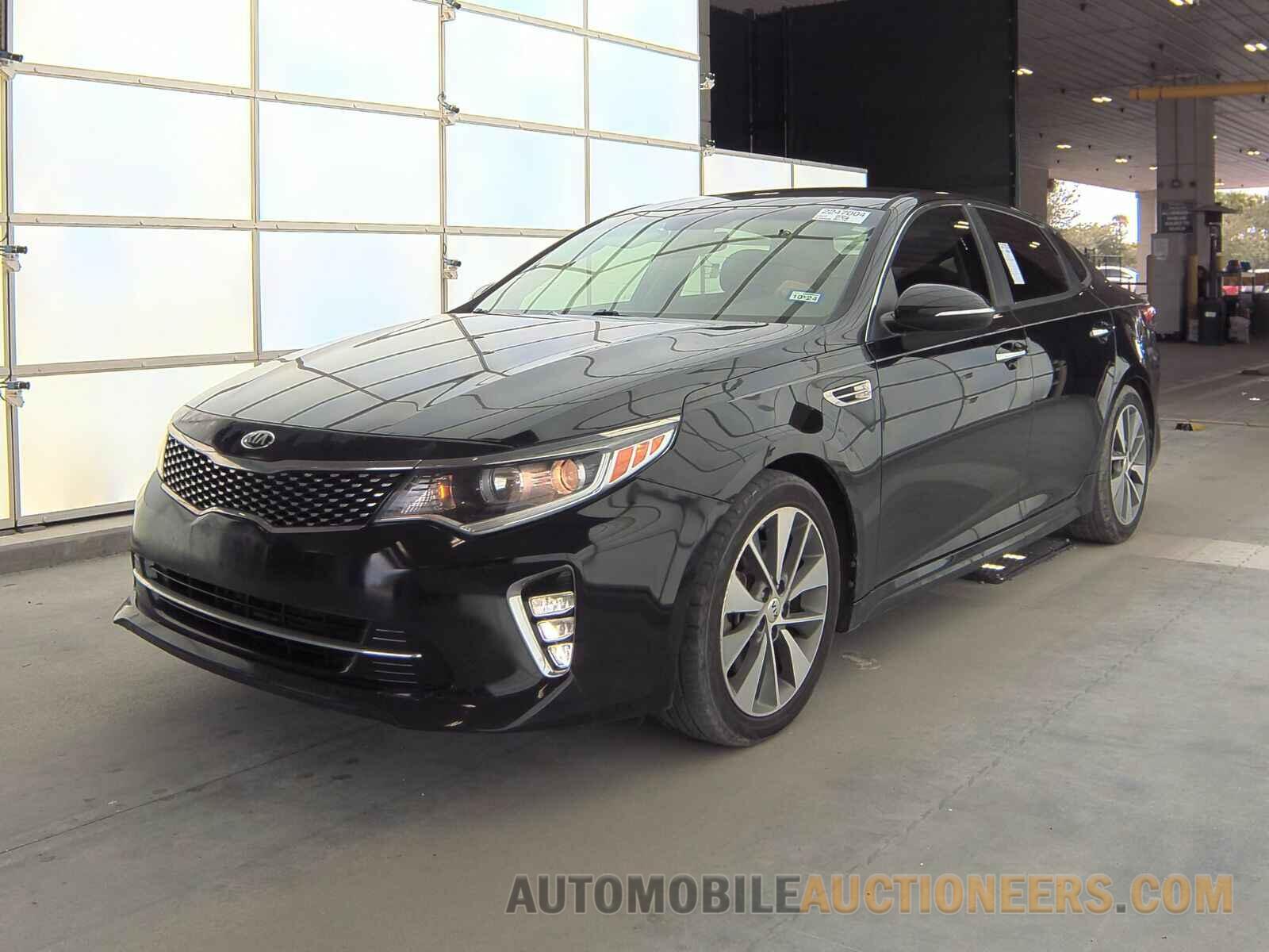 5XXGT4L3XJG250462 Kia Optima 2018