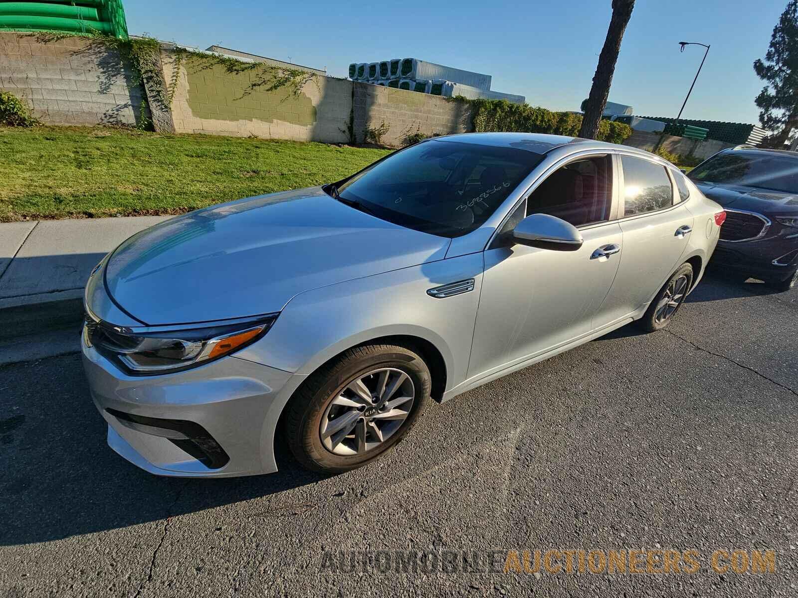 5XXGT4L3XLG392796 Kia Optima 2020