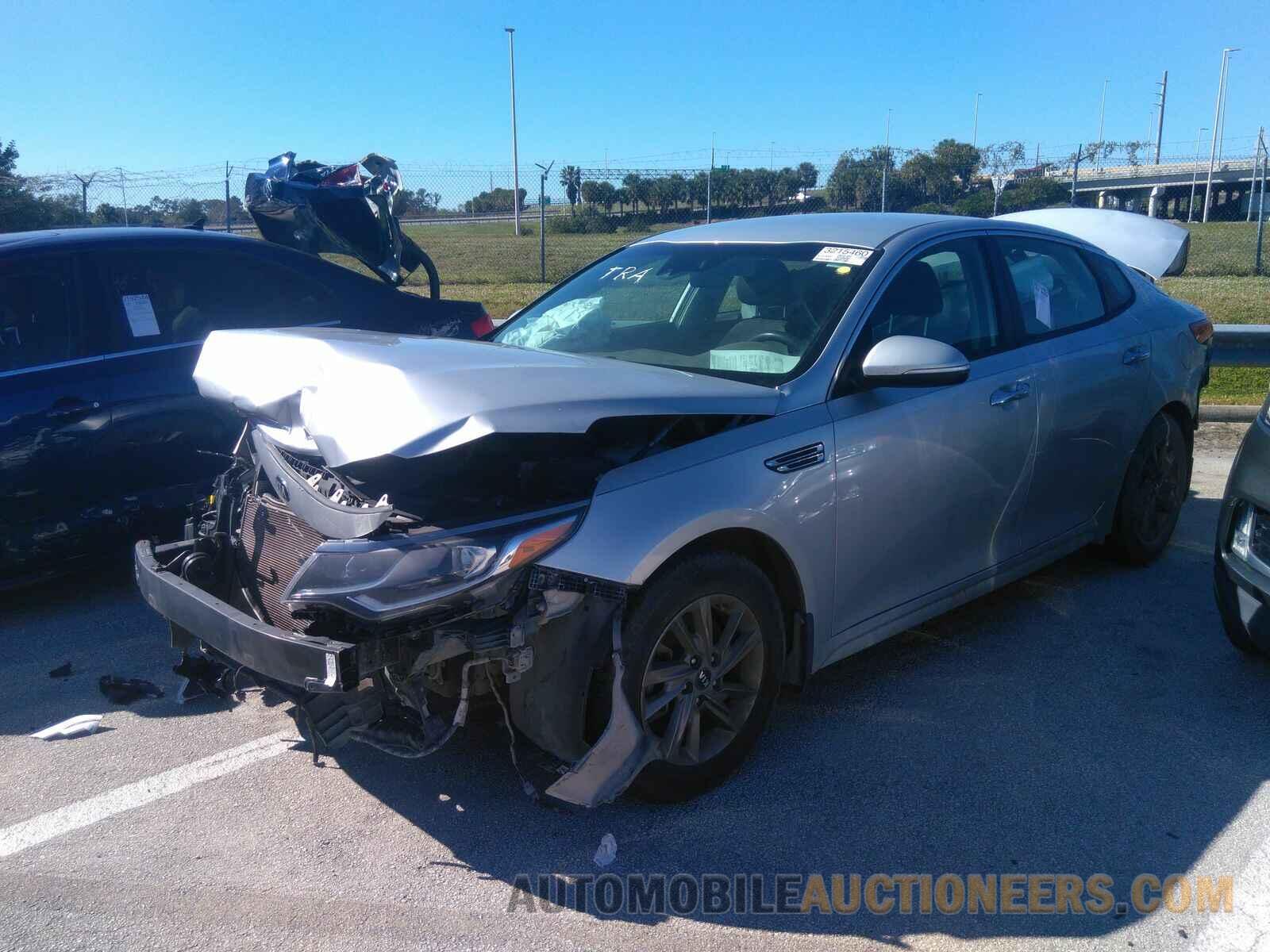 5XXGT4L3XLG415719 Kia Optima 2020