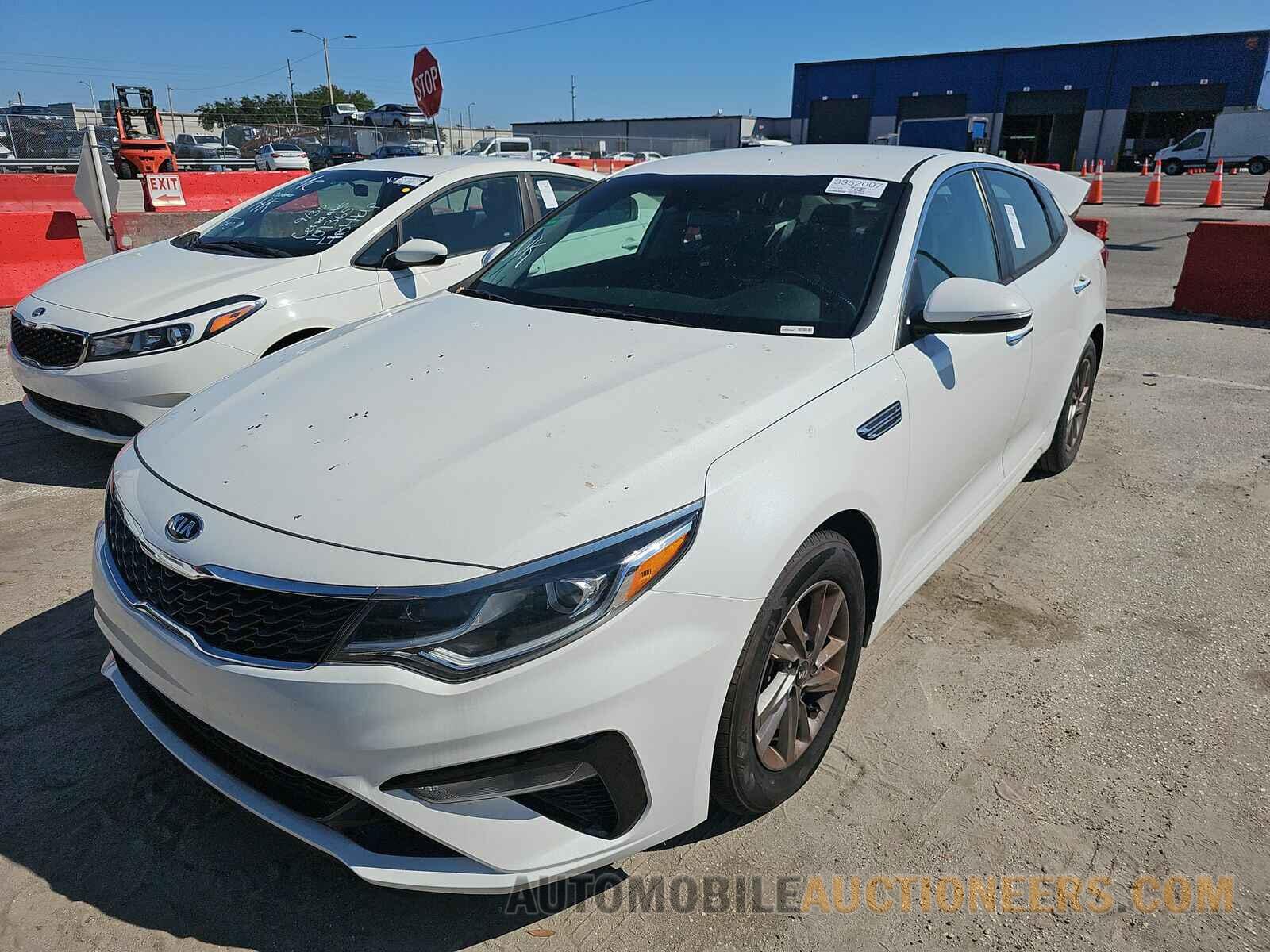 5XXGT4L3XLG451846 Kia Optima 2020