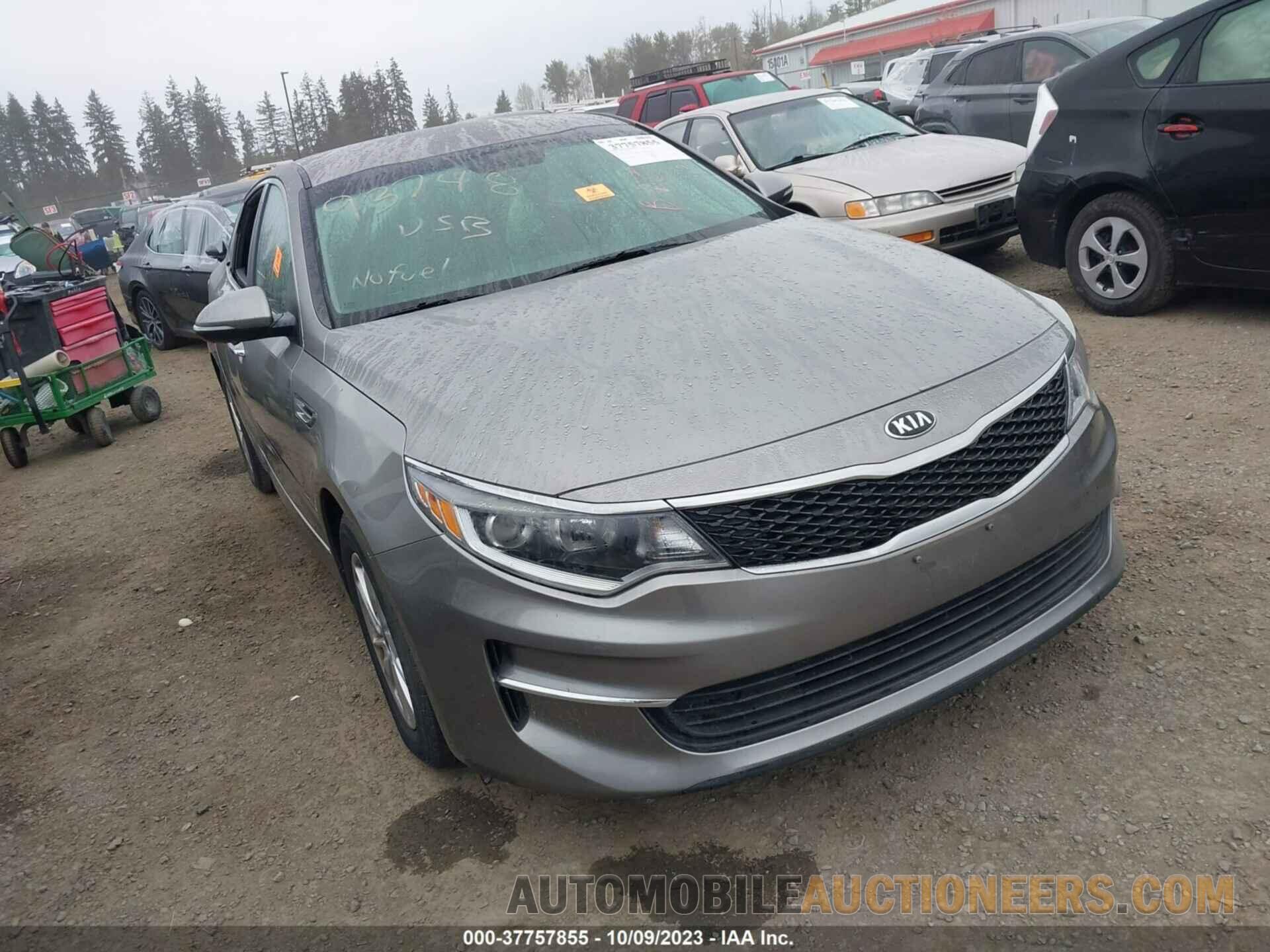 5XXGT4T32JG228424 KIA OPTIMA 2018