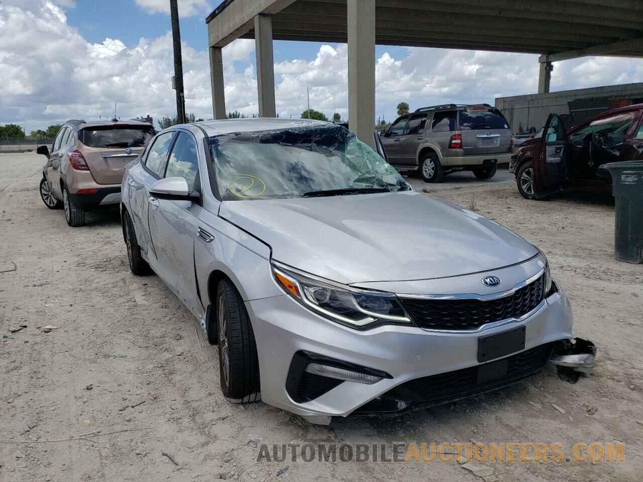 5XXGU4L10LG417586 KIA OPTIMA 2020