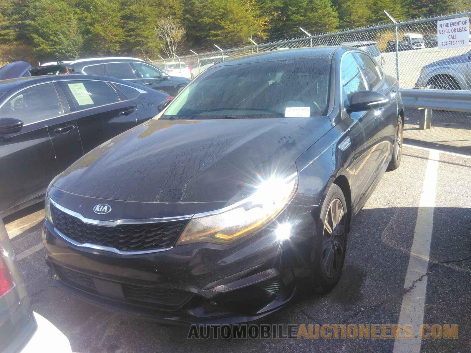 5XXGU4L16KG307365 Kia Optima 2019