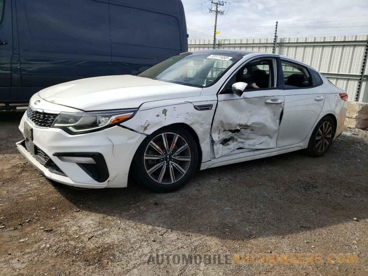 5XXGU4L16KG330743 KIA OPTIMA 2019