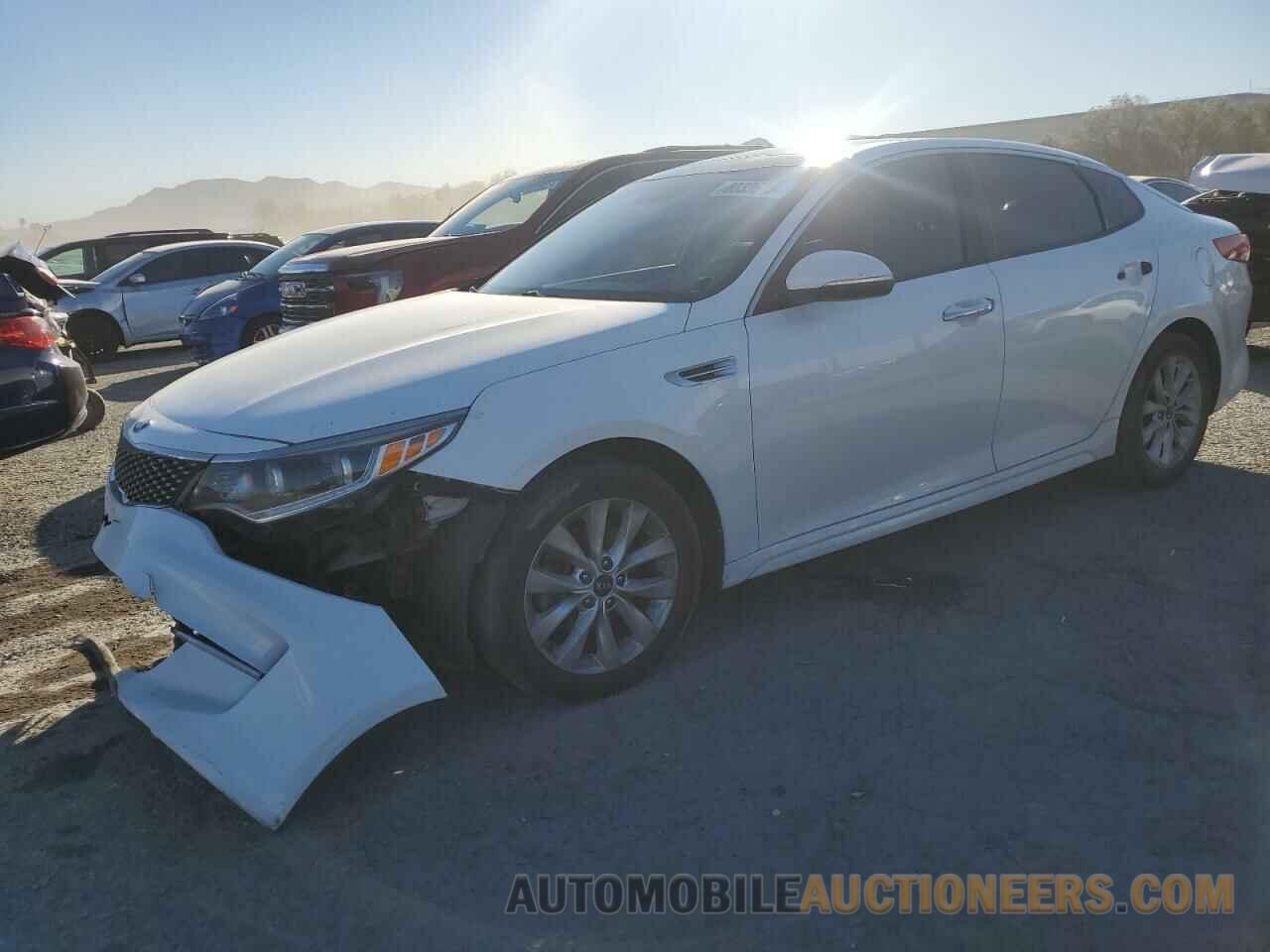 5XXGU4L30GG057291 KIA OPTIMA 2016