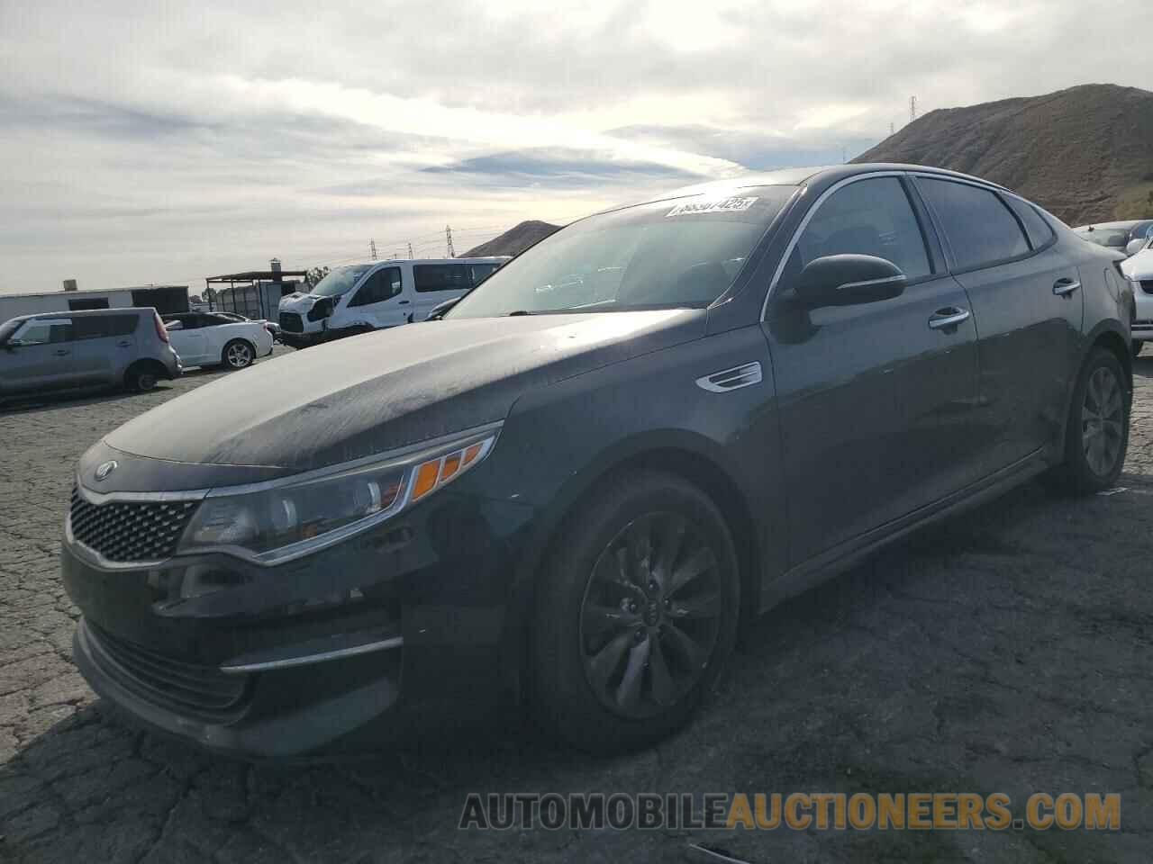 5XXGU4L30GG108675 KIA OPTIMA 2016