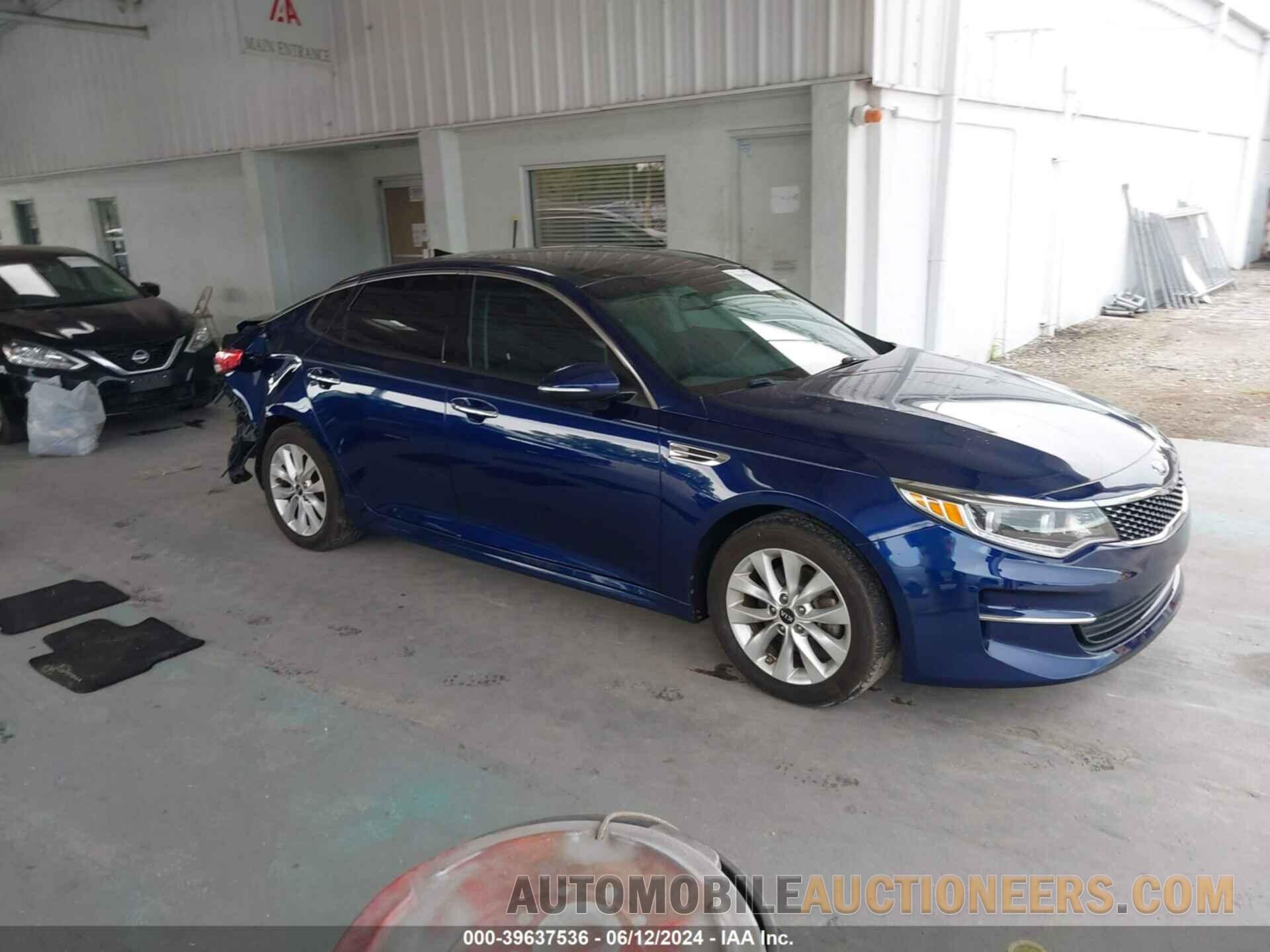 5XXGU4L30GG115853 KIA OPTIMA 2016