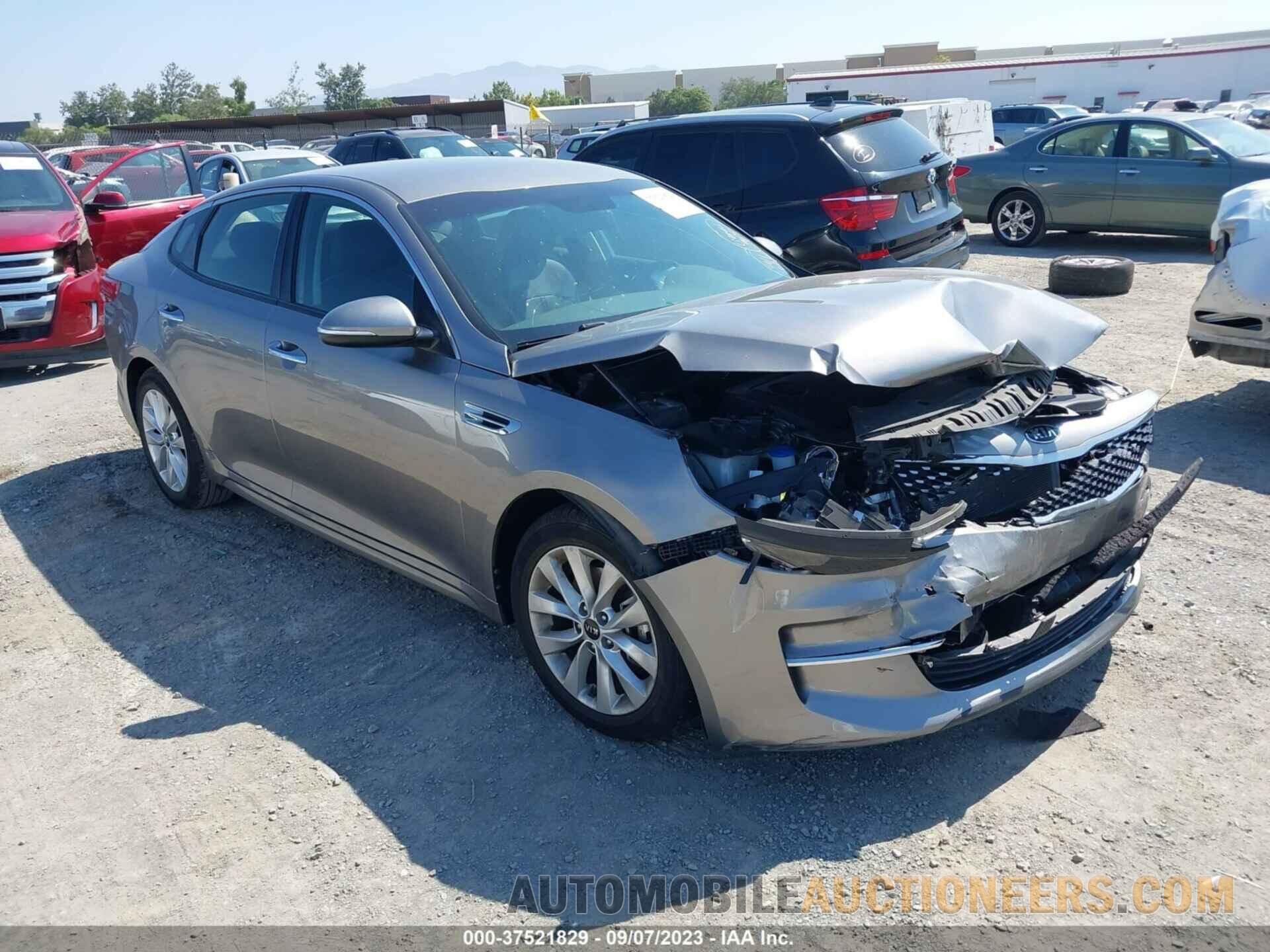 5XXGU4L30JG206774 KIA OPTIMA 2018