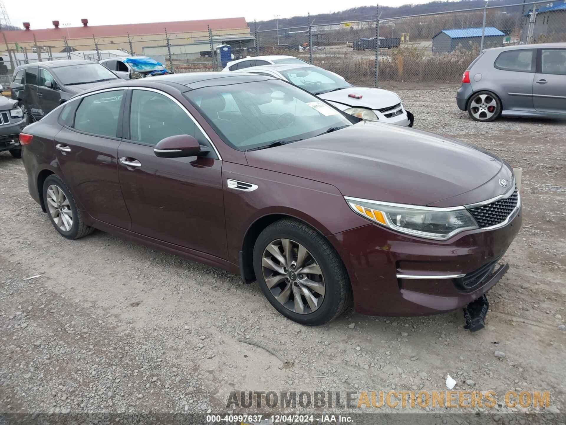 5XXGU4L30JG237300 KIA OPTIMA 2018