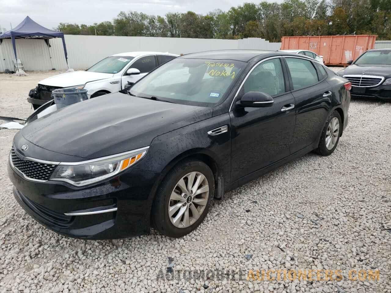 5XXGU4L30JG238494 KIA OPTIMA 2018