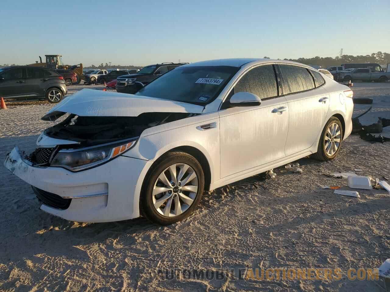 5XXGU4L30JG262309 KIA OPTIMA 2018