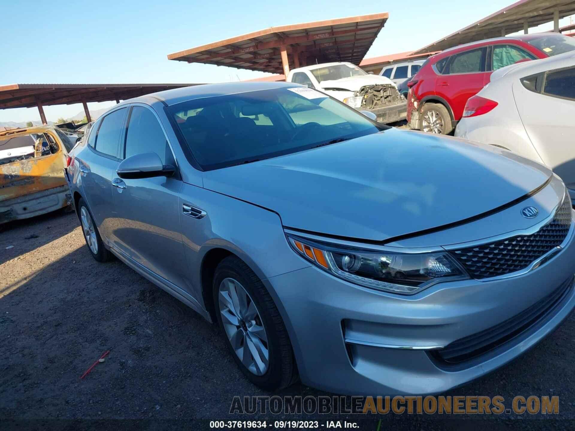 5XXGU4L30JG274945 KIA OPTIMA 2018