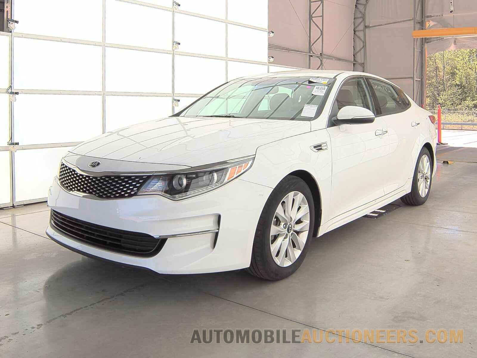 5XXGU4L31GG046882 Kia Optima 2016