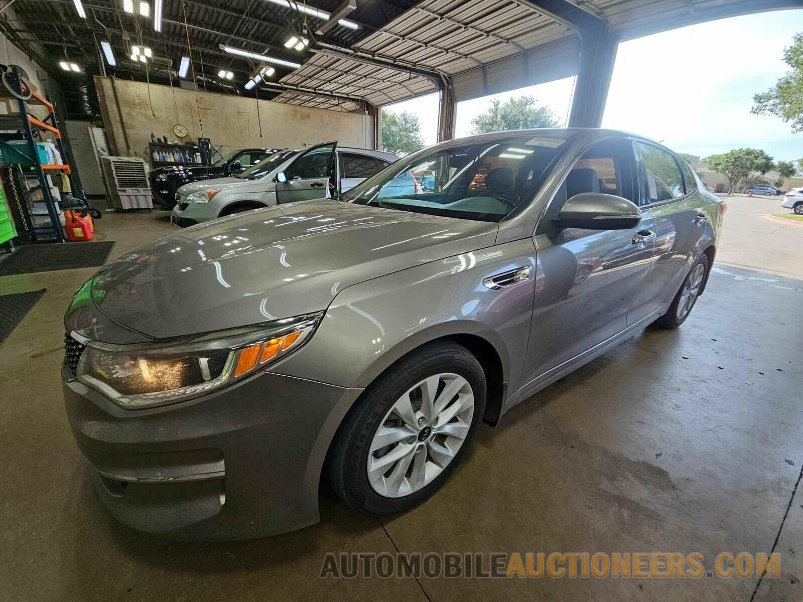 5XXGU4L31GG077419 Kia Optima 2016