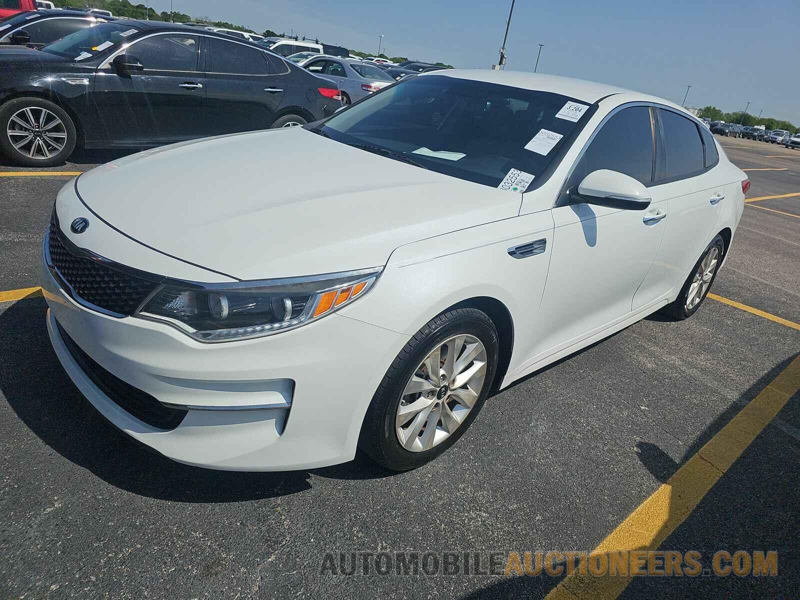 5XXGU4L31GG080997 Kia Optima 2016