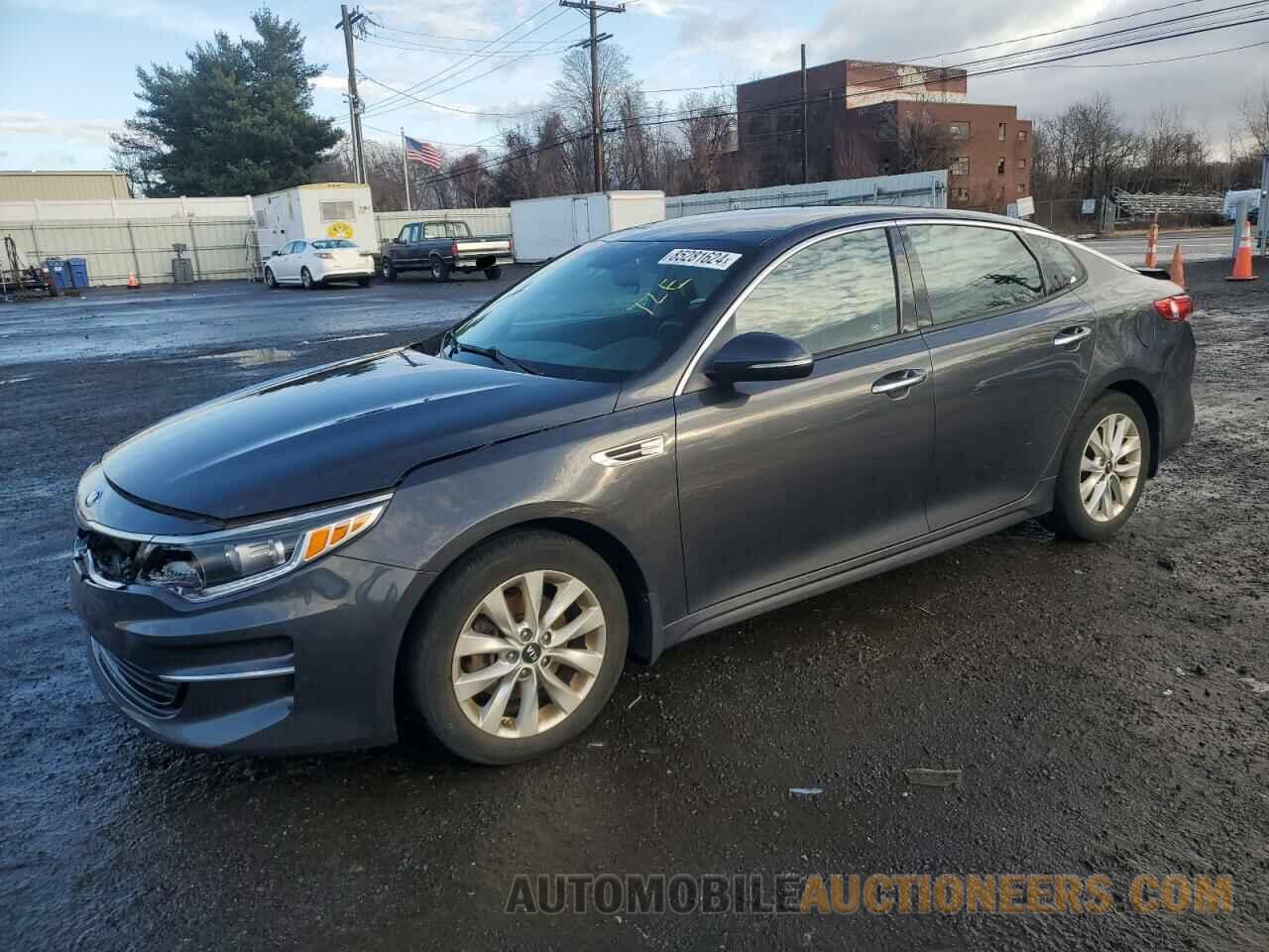 5XXGU4L31JG191377 KIA OPTIMA 2018