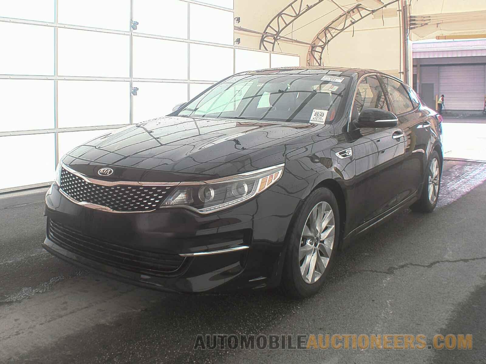 5XXGU4L33GG008585 Kia Optima 2016