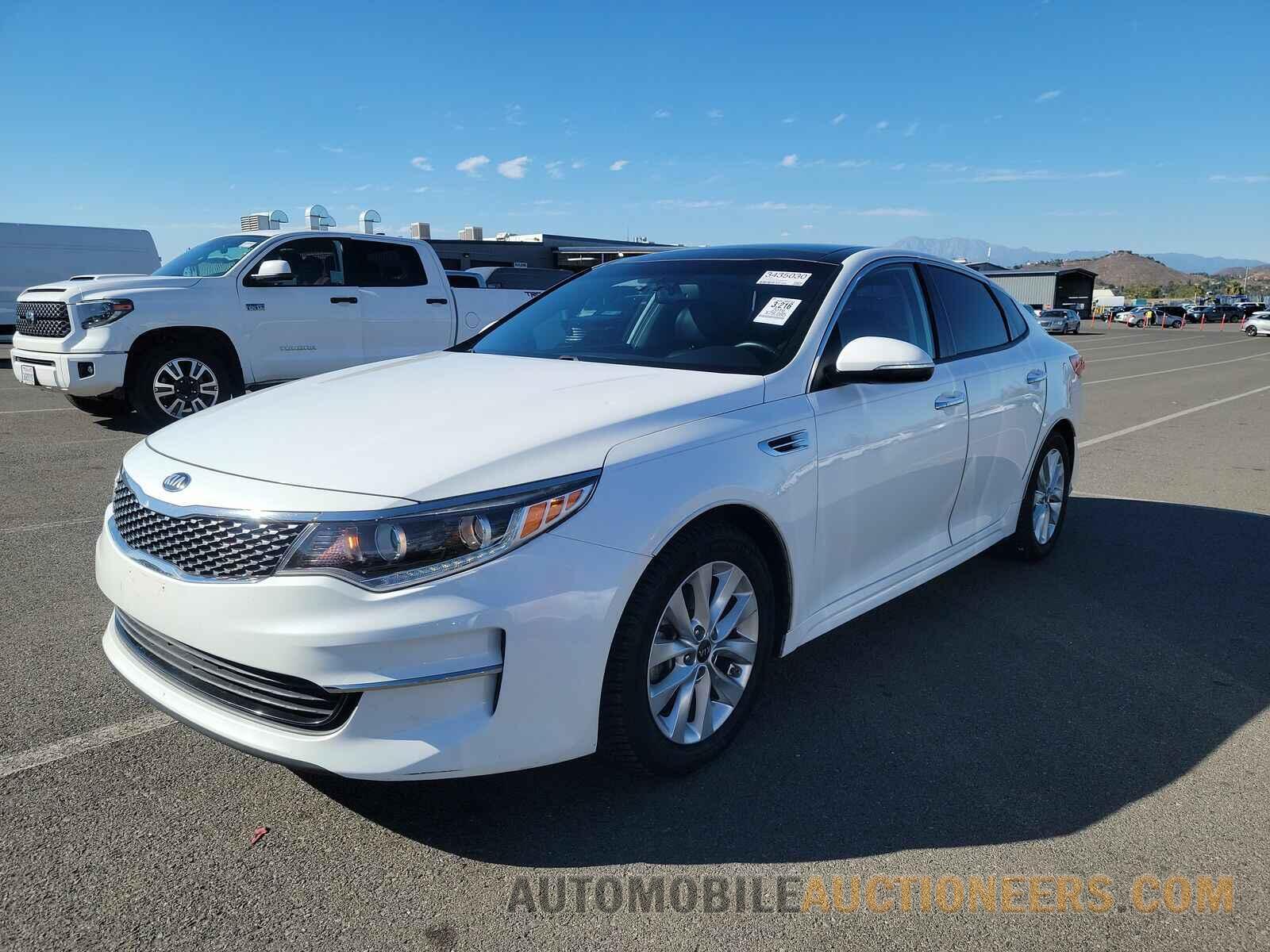 5XXGU4L33GG063201 Kia Optima 2016