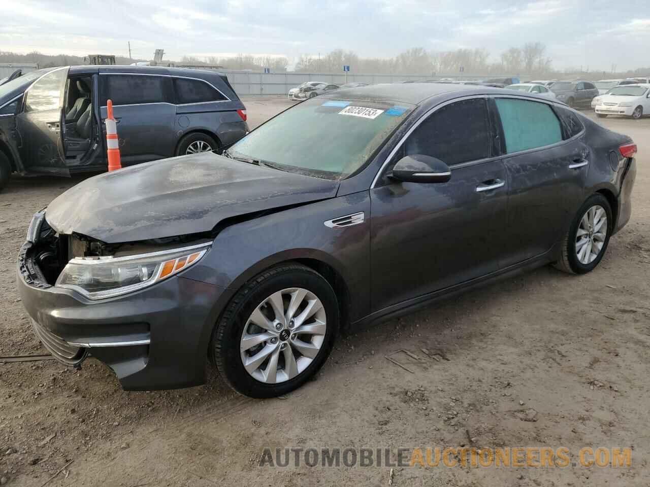 5XXGU4L33JG210625 KIA OPTIMA 2018