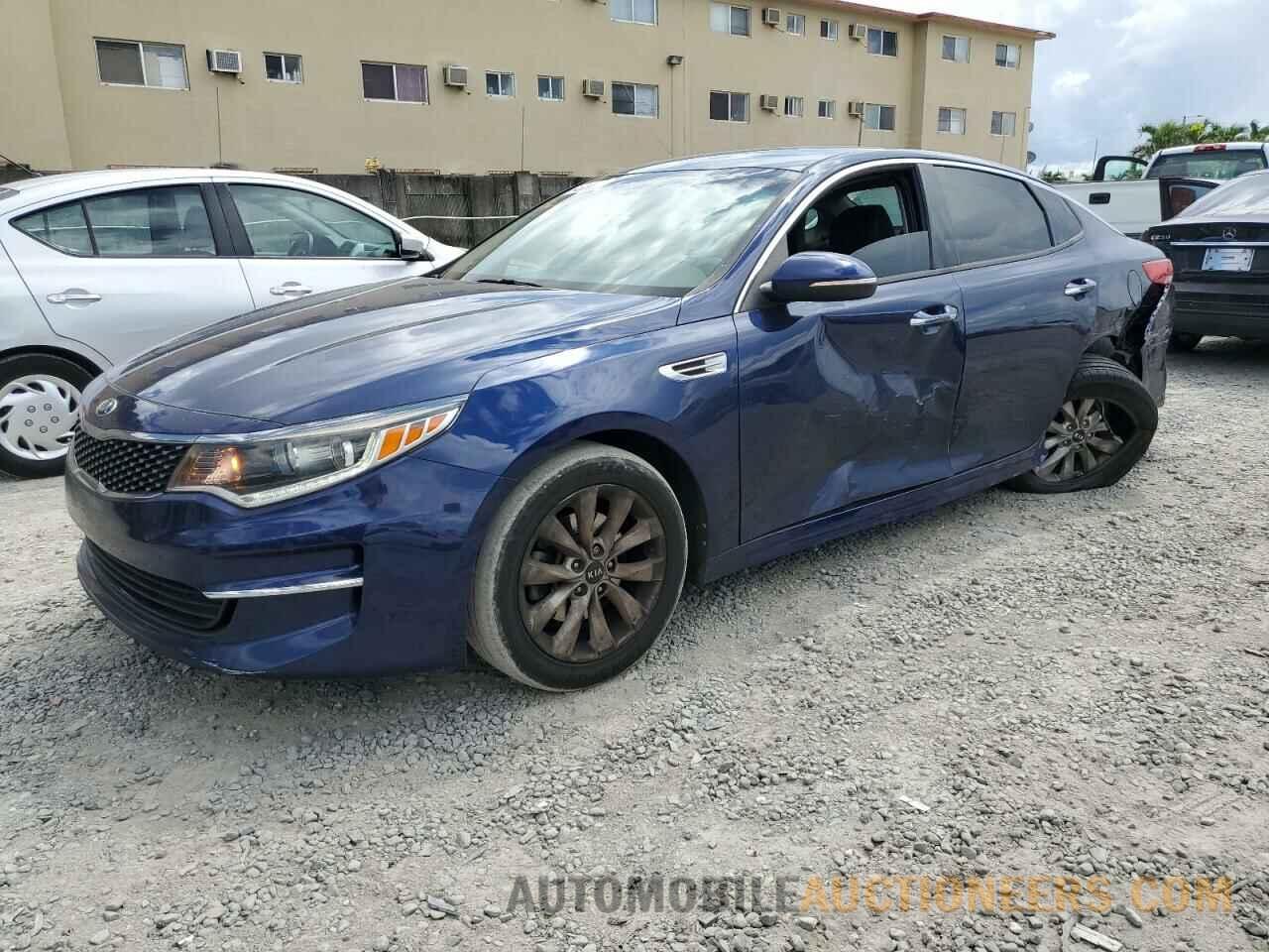 5XXGU4L33JG216795 KIA OPTIMA 2018