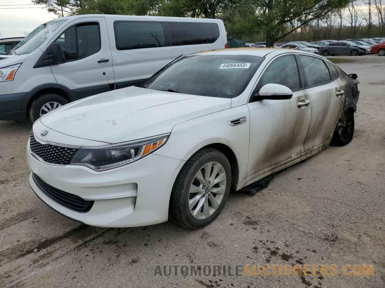 5XXGU4L34JG200041 KIA OPTIMA 2018