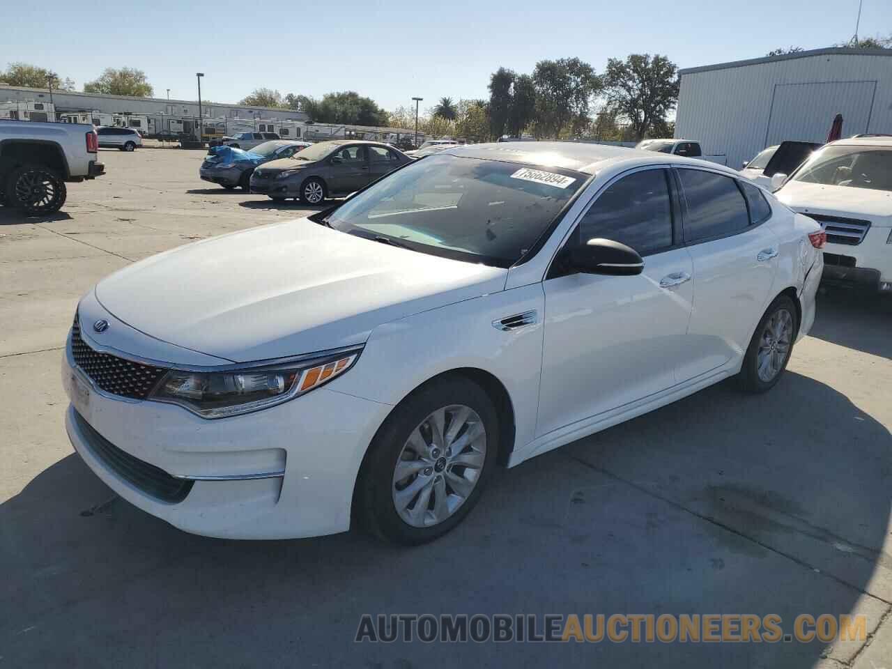 5XXGU4L34JG204090 KIA OPTIMA 2018