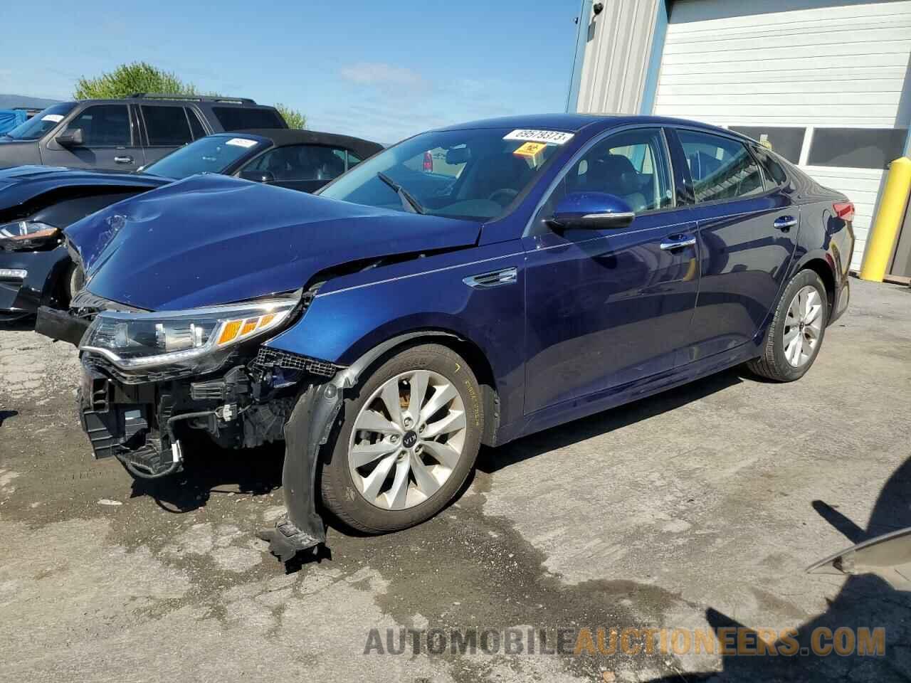 5XXGU4L34JG211931 KIA OPTIMA 2018