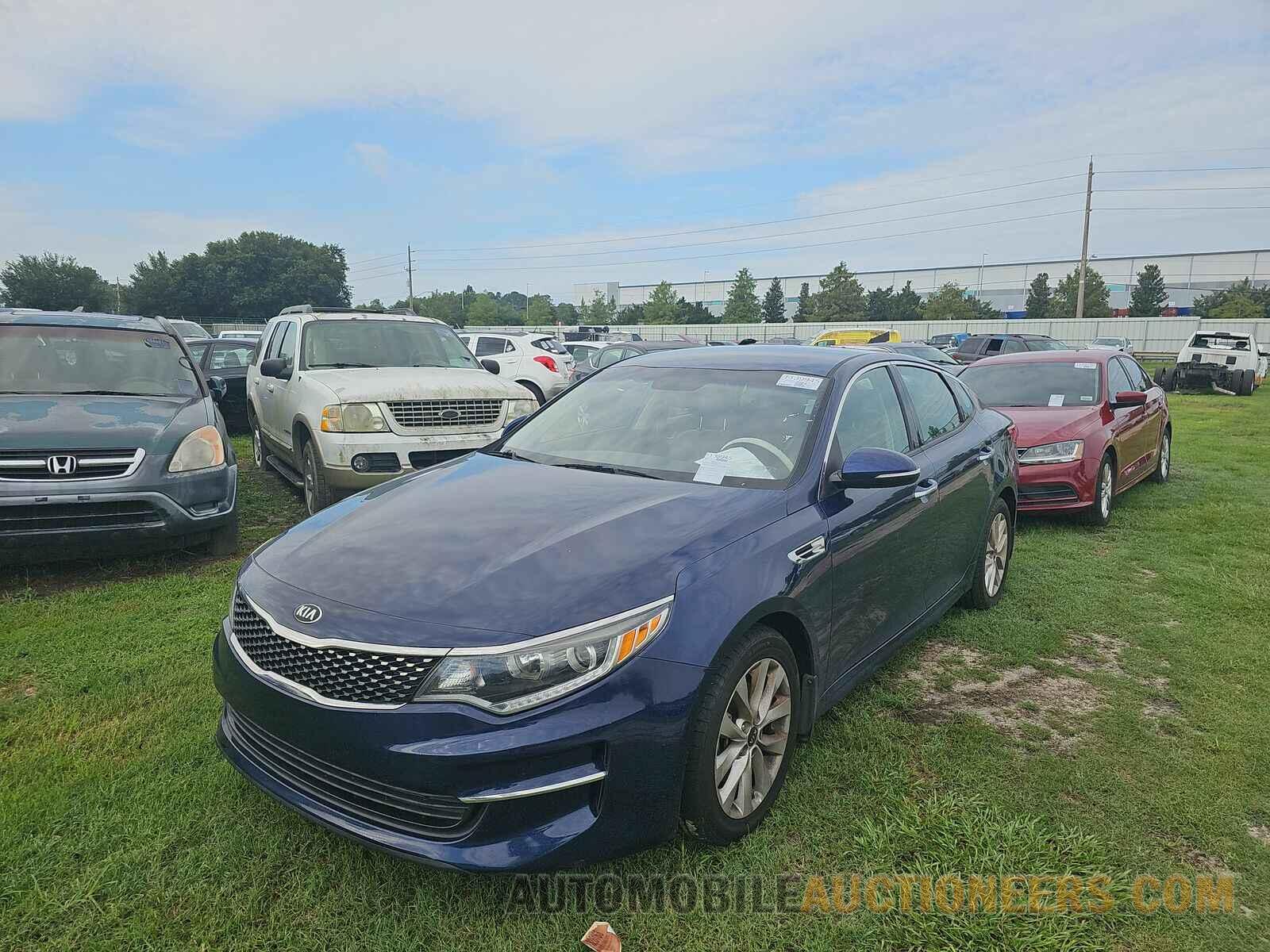 5XXGU4L34JG221309 Kia Optima 2018