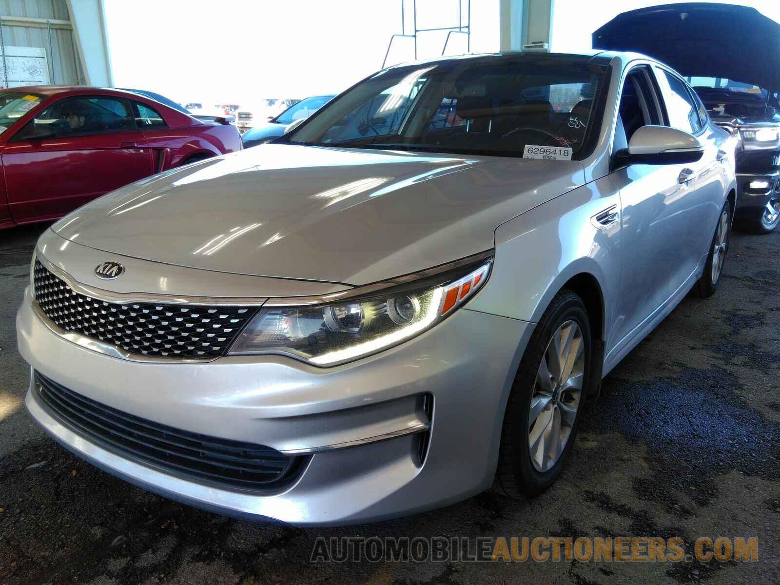 5XXGU4L34JG238420 Kia Optima 2018