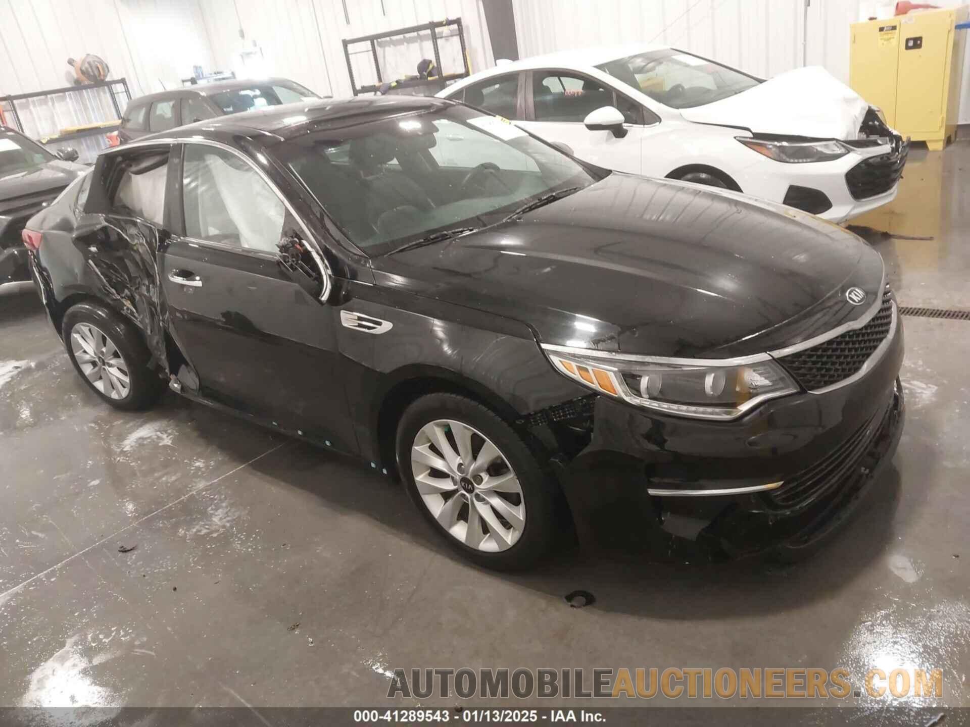 5XXGU4L34JG247151 KIA OPTIMA 2018