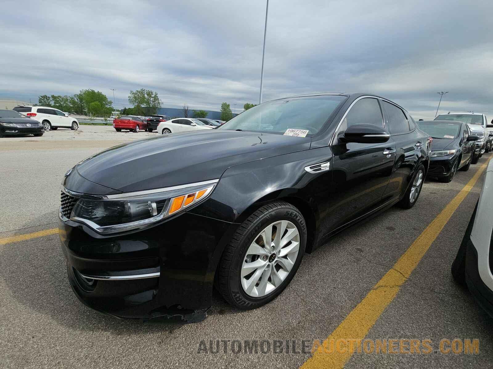 5XXGU4L34JG261390 Kia Optima 2018