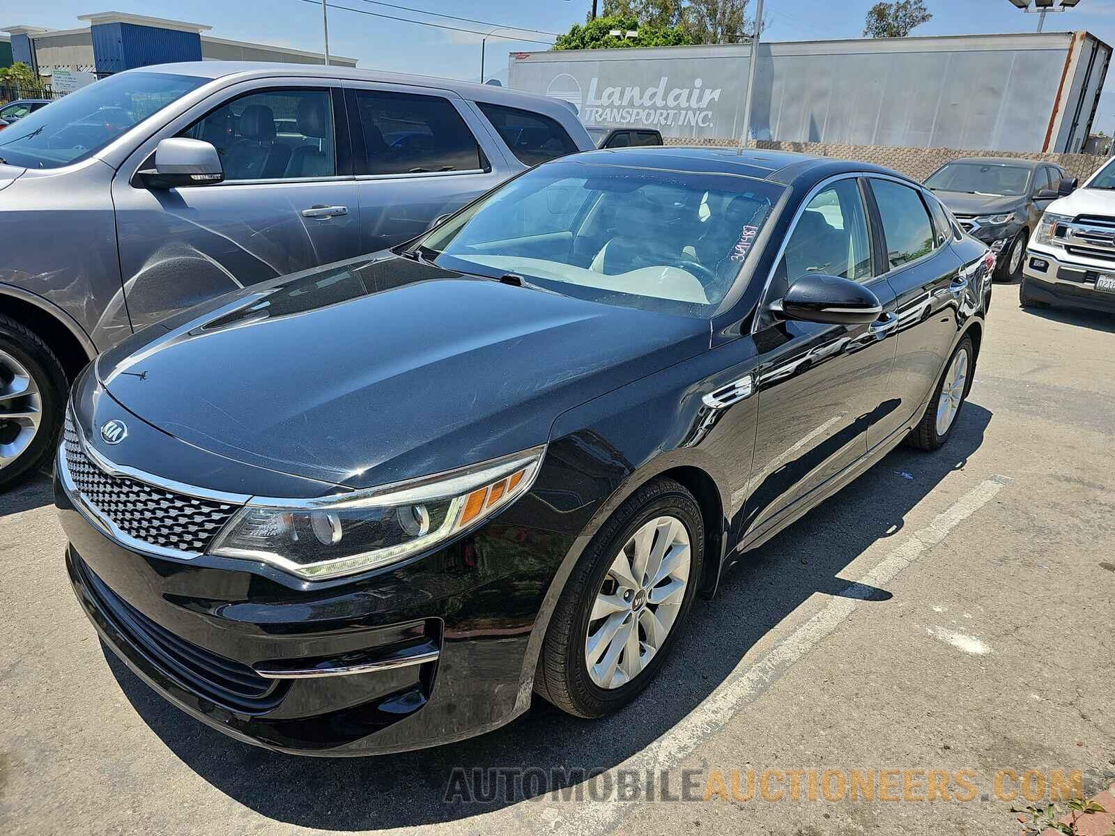 5XXGU4L35GG054452 Kia Optima 2016