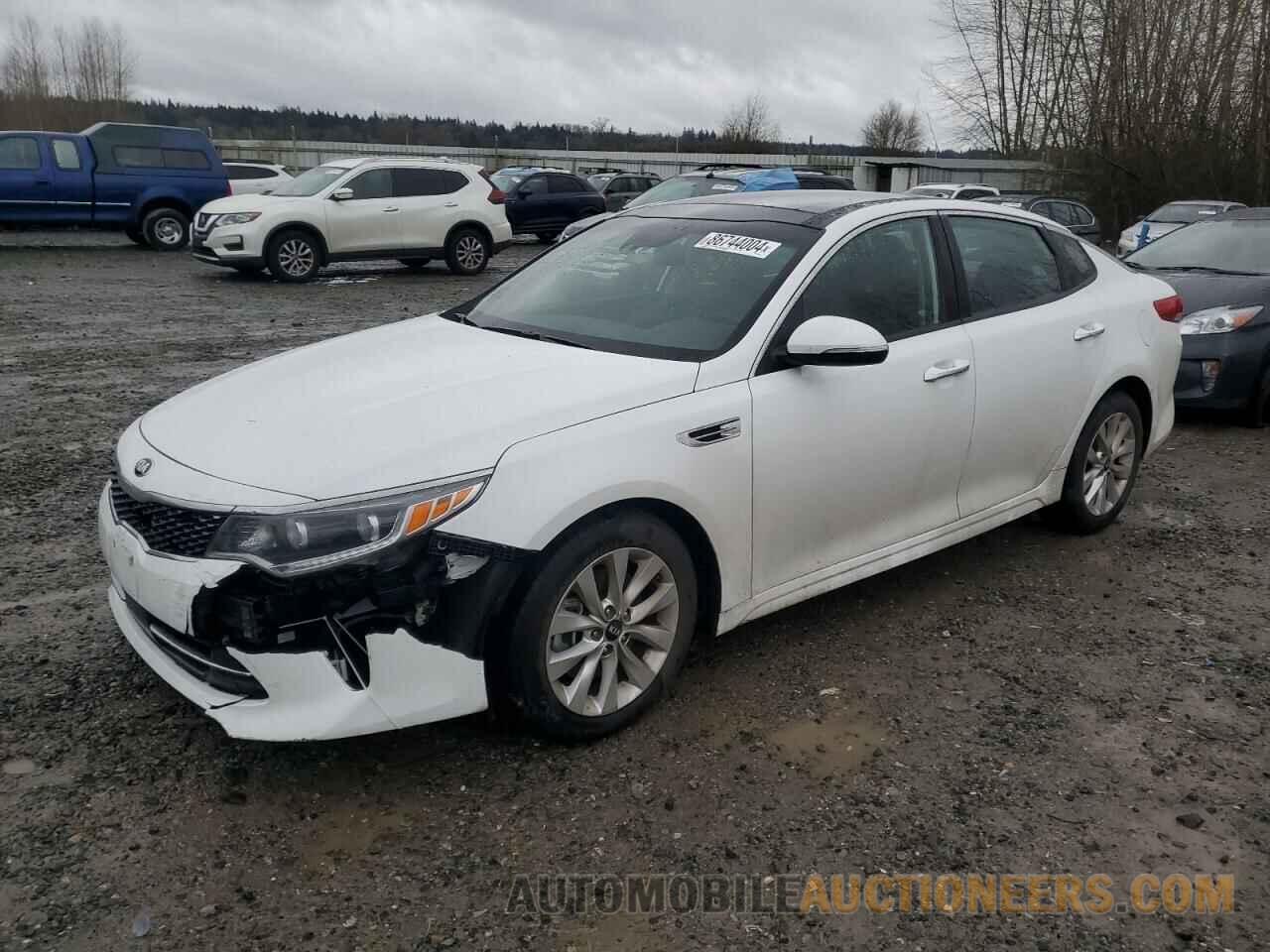 5XXGU4L35HG126526 KIA OPTIMA 2017