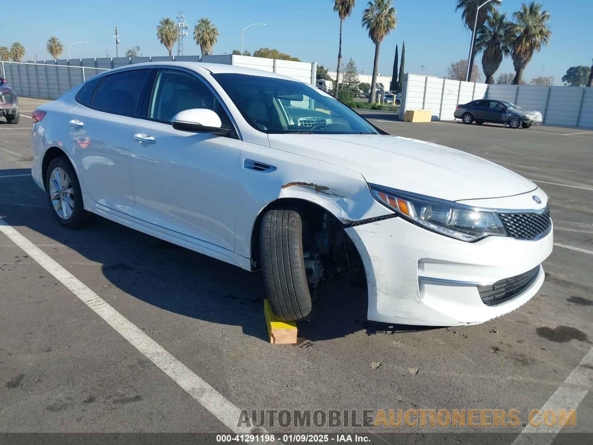 5XXGU4L35JG270079 KIA OPTIMA 2018