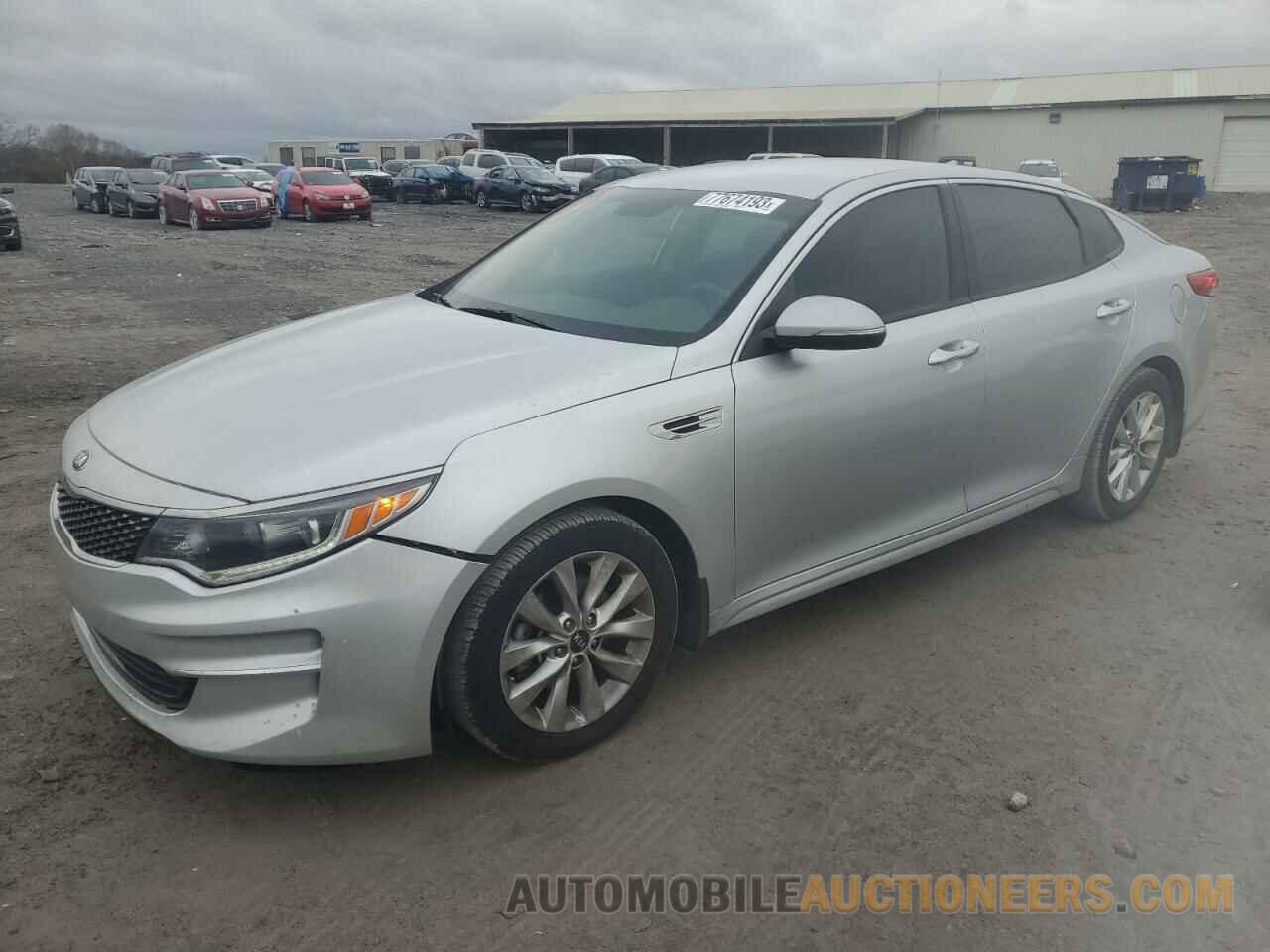 5XXGU4L35JG273757 KIA OPTIMA 2018