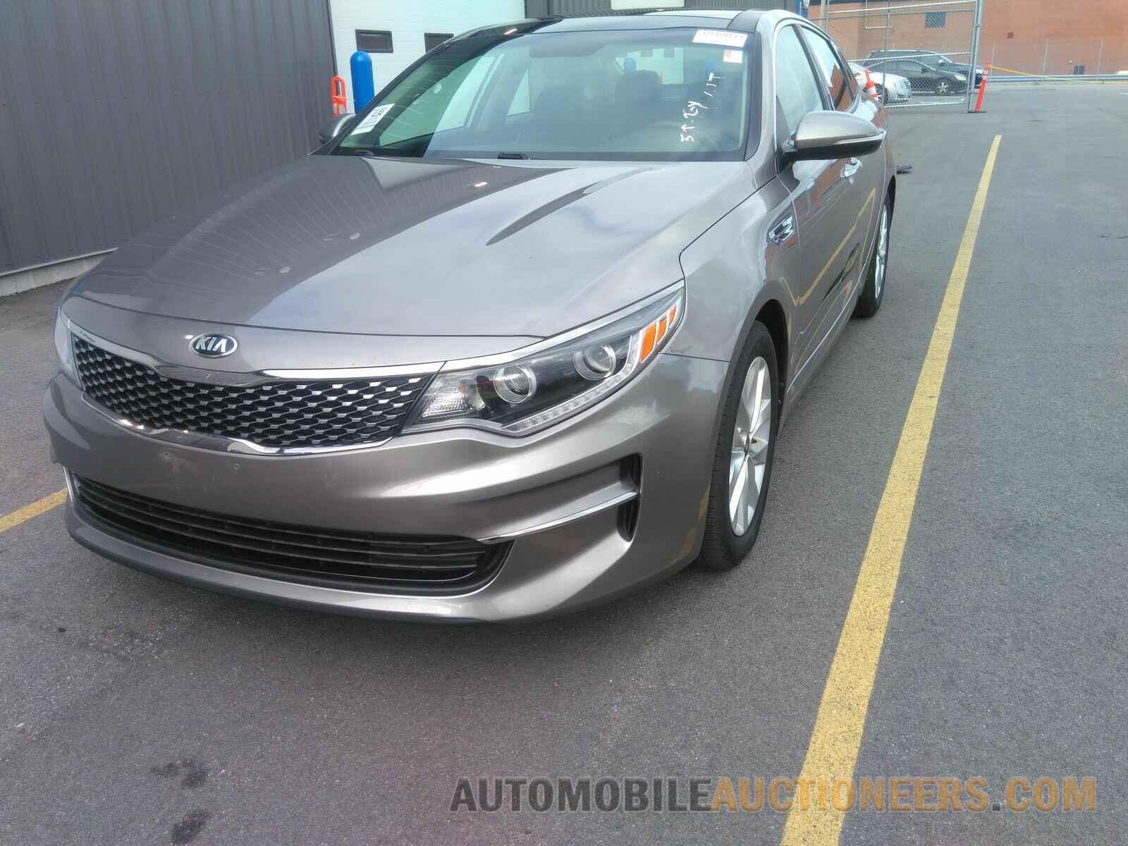 5XXGU4L36GG044996 Kia Optima 2016