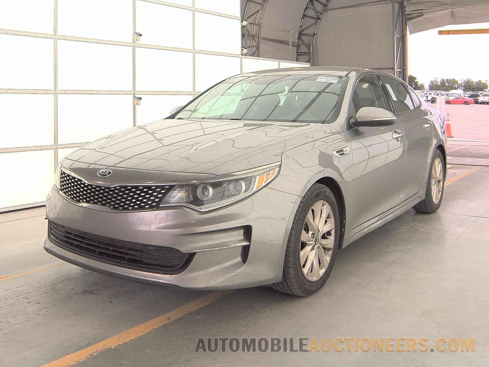 5XXGU4L36GG106218 Kia Optima 2016