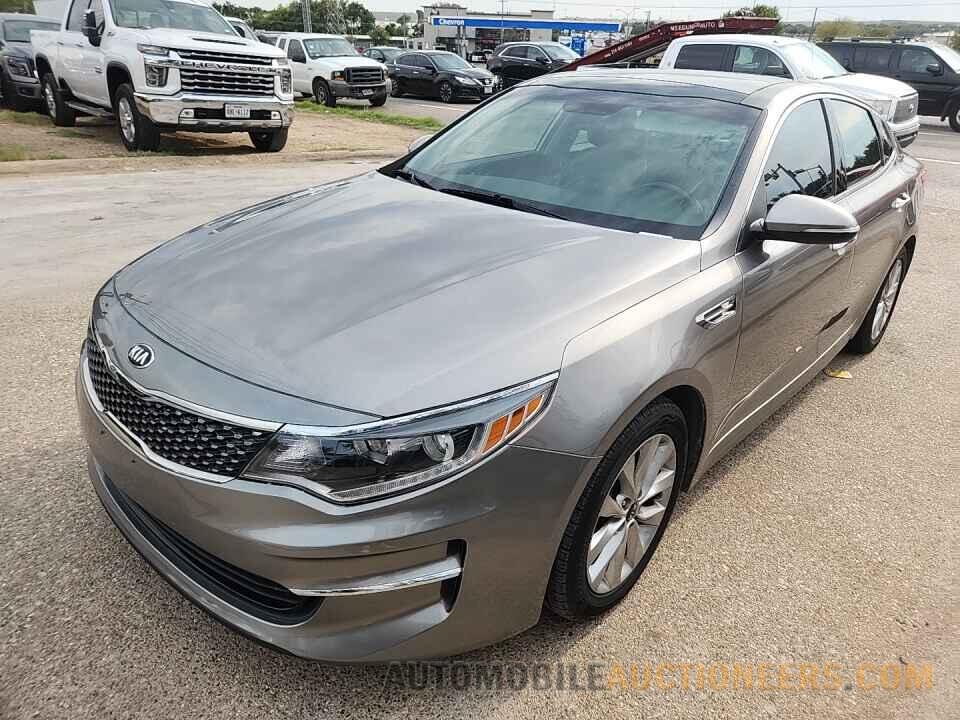 5XXGU4L36JG213261 Kia Optima 2018