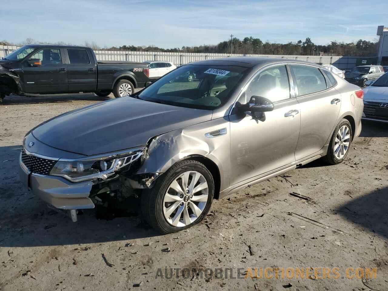 5XXGU4L37GG065372 KIA OPTIMA 2016