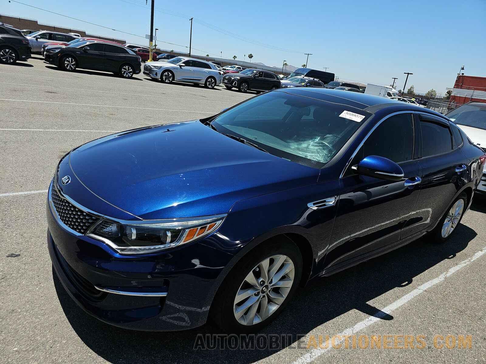 5XXGU4L37HG130285 Kia Optima 2017