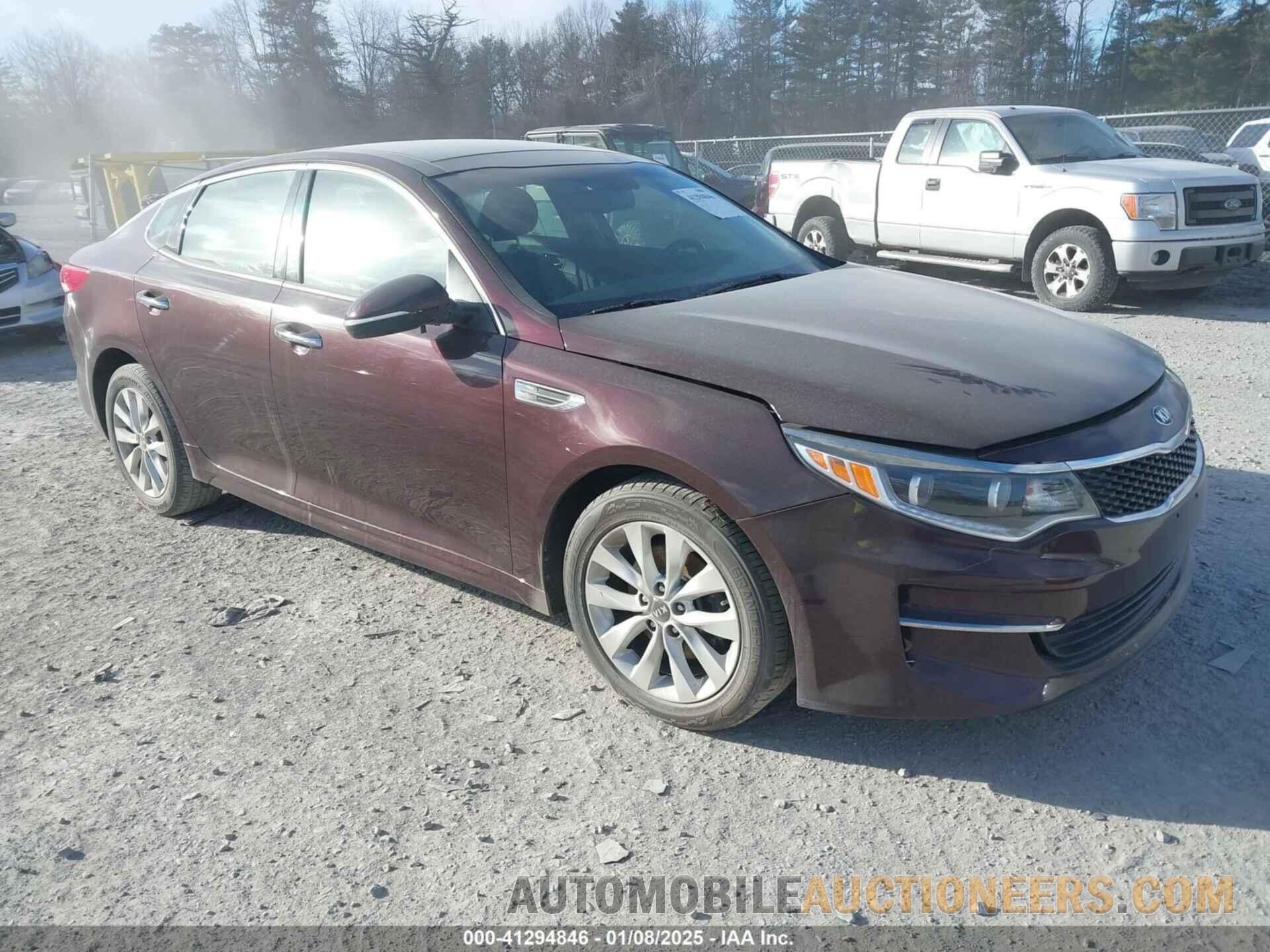 5XXGU4L37HG150200 KIA OPTIMA 2017