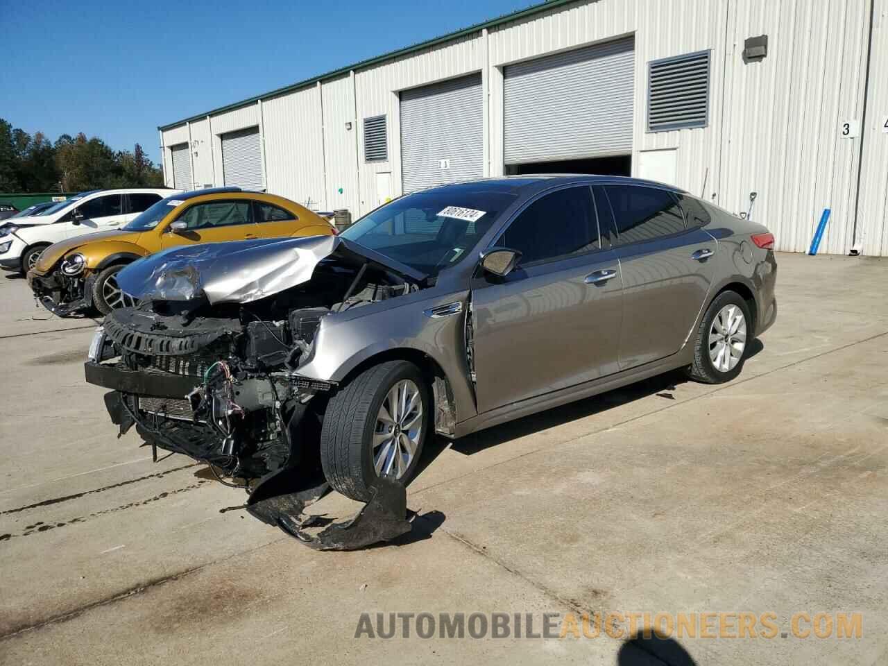 5XXGU4L37HG168776 KIA OPTIMA 2017