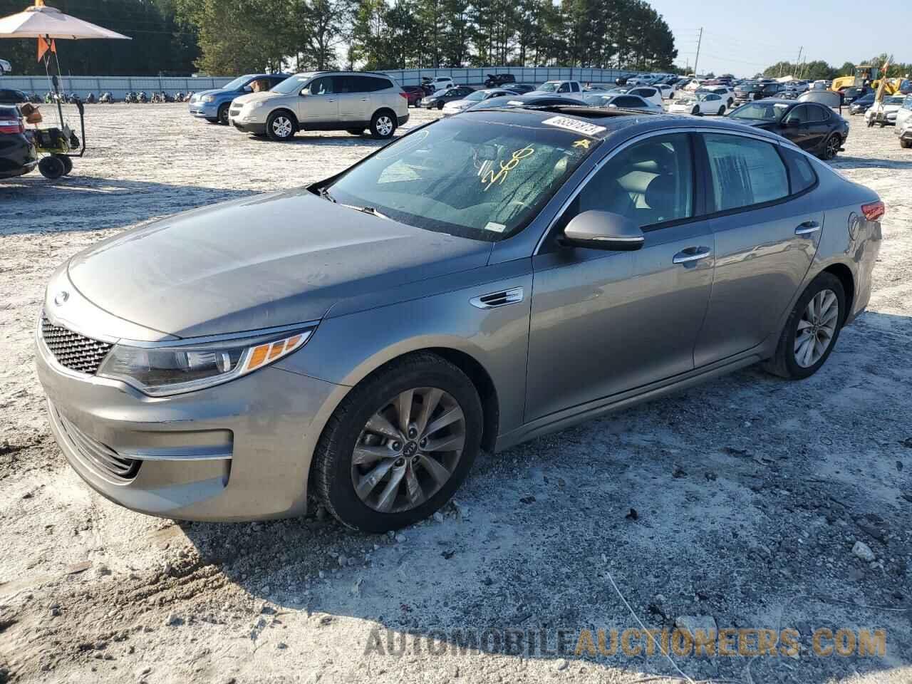 5XXGU4L37JG181601 KIA OPTIMA 2018