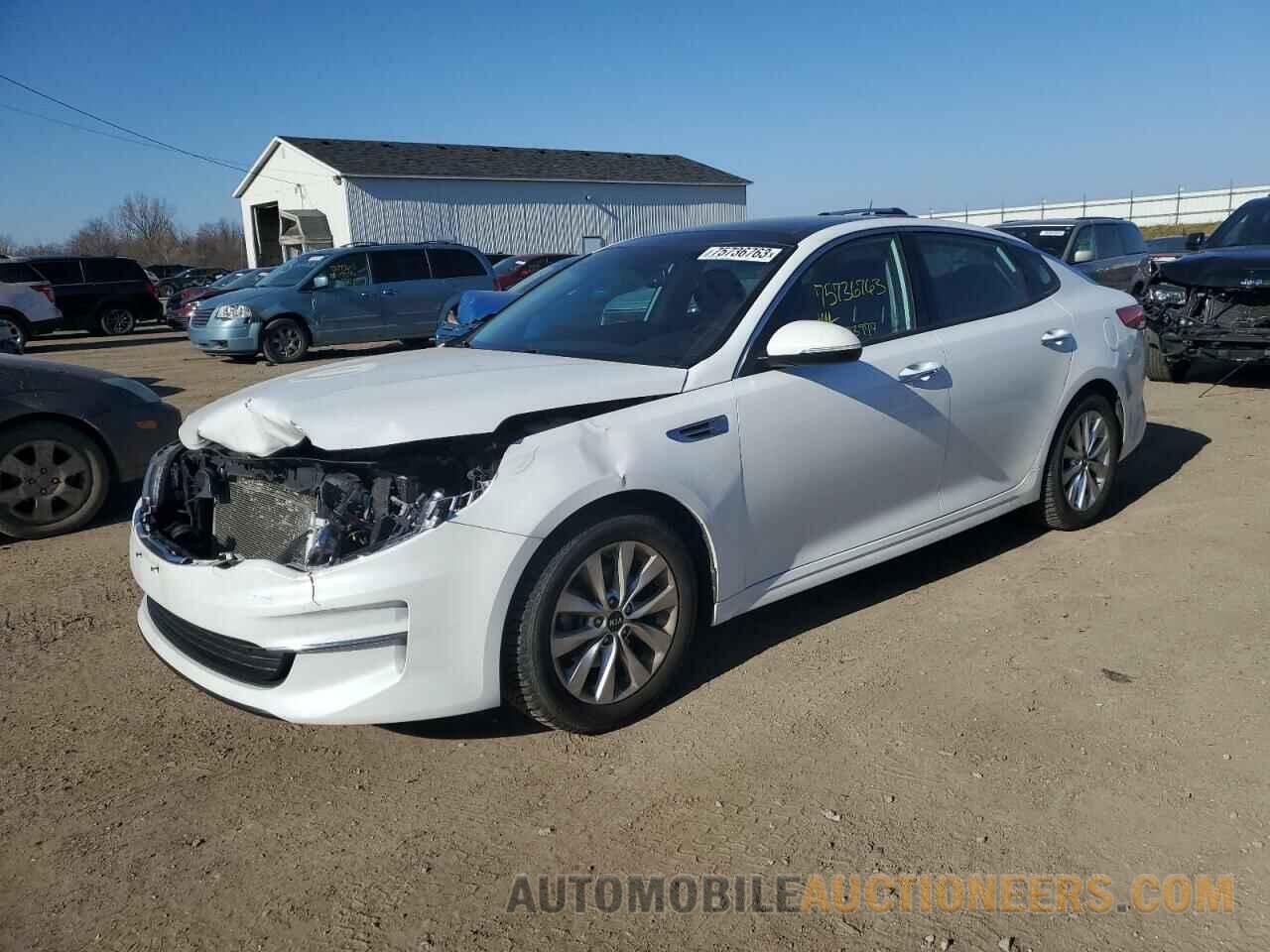 5XXGU4L37JG183977 KIA OPTIMA 2018