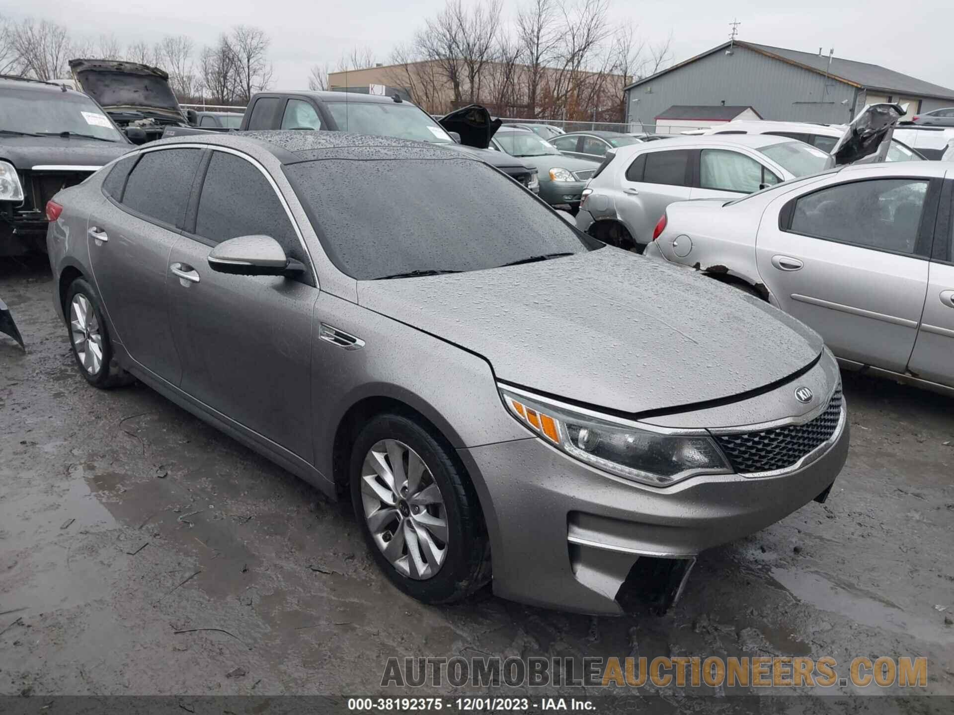 5XXGU4L37JG187138 KIA OPTIMA 2018