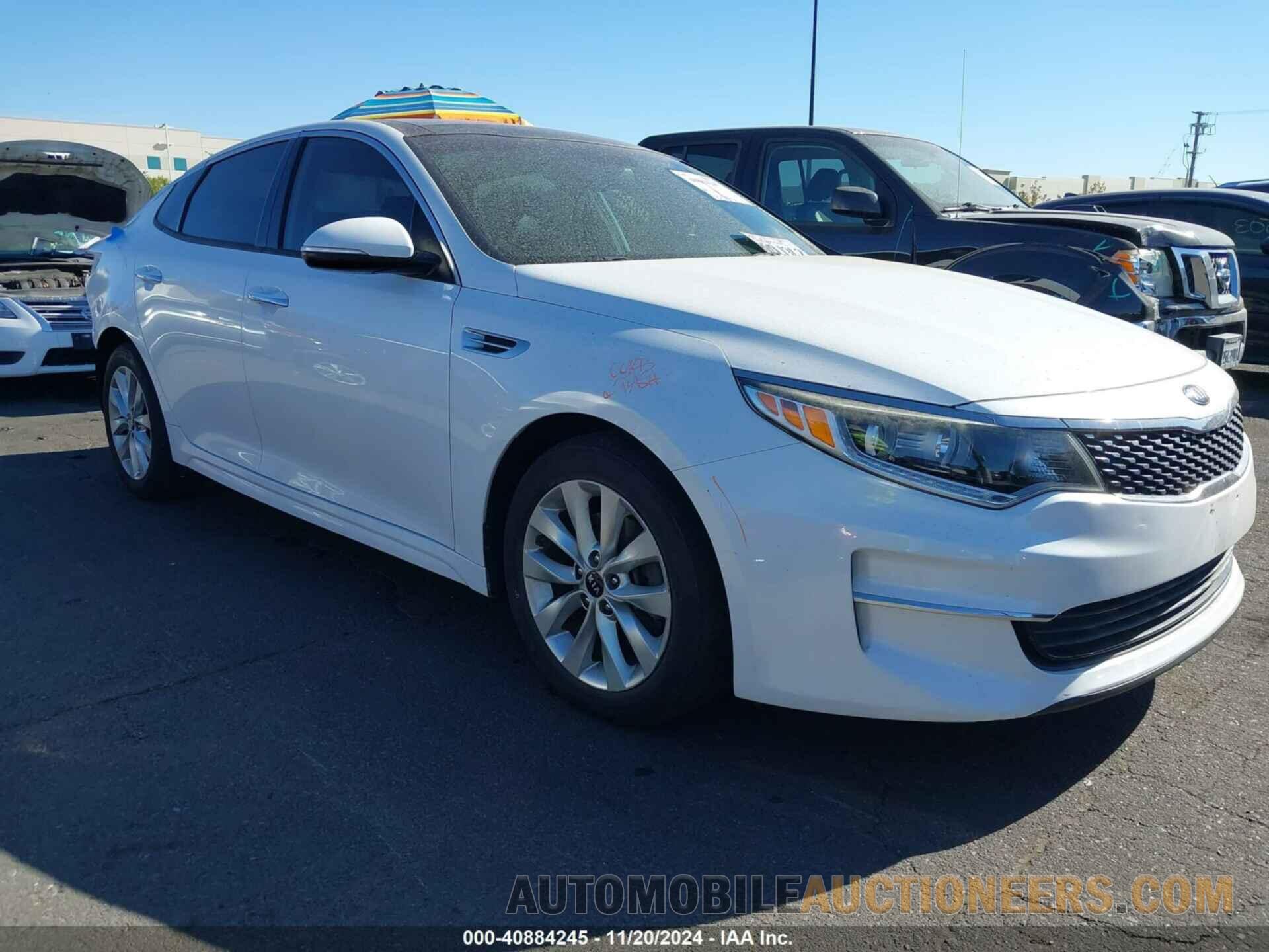 5XXGU4L37JG218551 KIA OPTIMA 2018